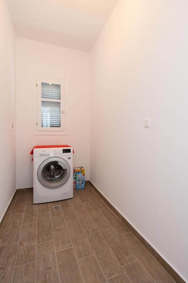 Apartamento Mosxa House Artemonas Exterior foto